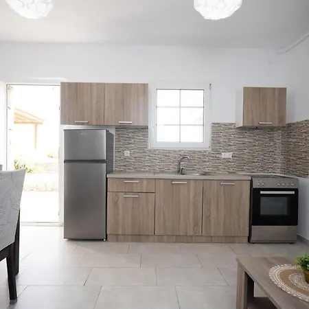 Getaway Mykonian Apts Perfect For 10 Guests W Pool