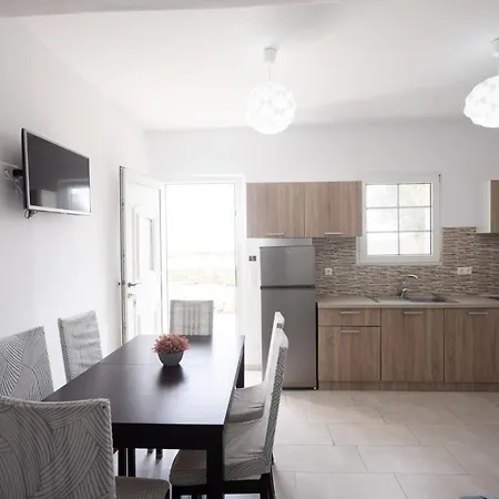 Getaway Mykonian Apts Perfect For 10 Guests W Pool Apartment