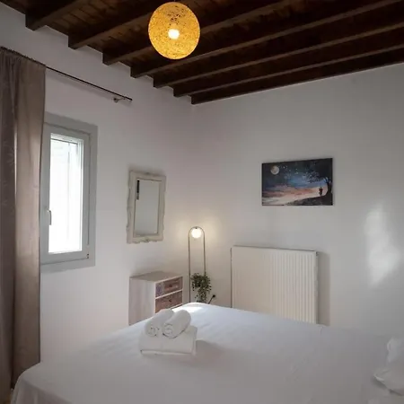 Getaway Mykonian Apts Perfect For 10 Guests W Pool Apartment Plintri